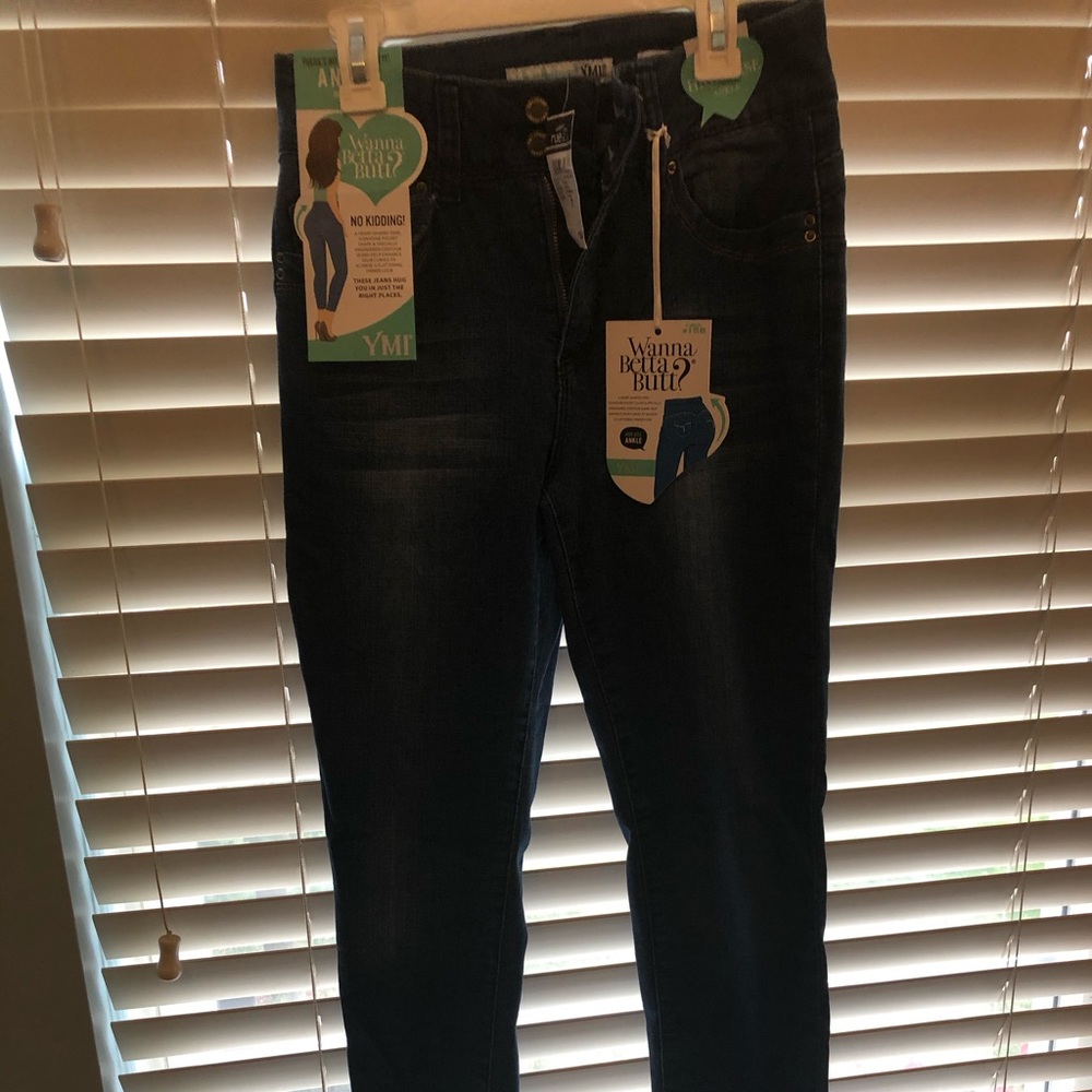 YMI Wanna Better Butt high rise ankle jeans